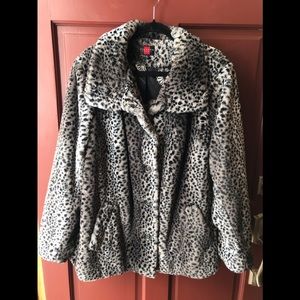 Plus Size Women's Faux Fur Coat